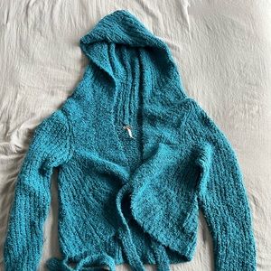 90’s Vintage Free People turquoise wrap around sweater. Size S